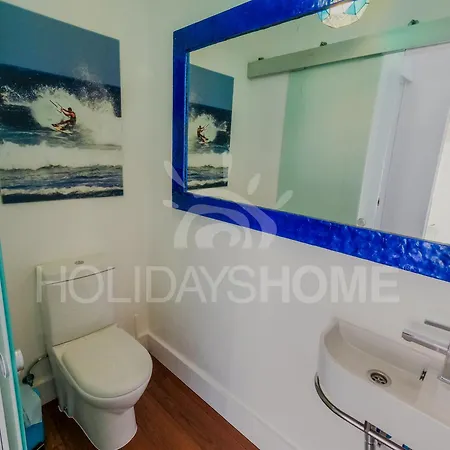 Oasis Beachfront By Holidays Villa