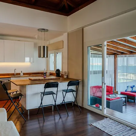 Oasis Beachfront By Holidays