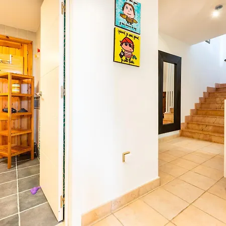 Oasis Beachfront By Holidays