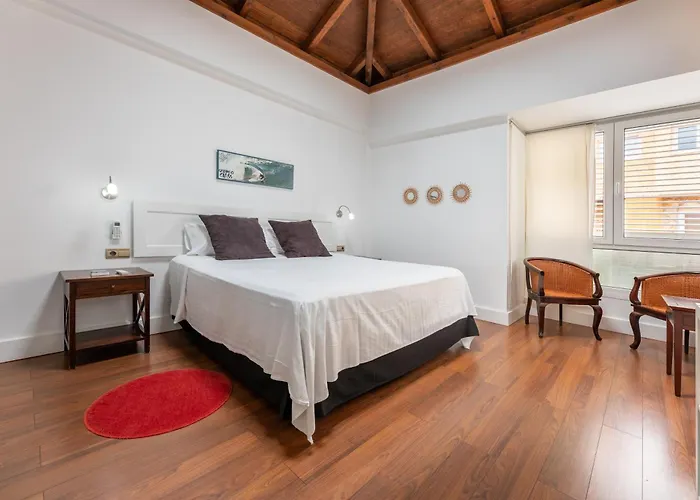 빌라 Oasis Beachfront By Holidays